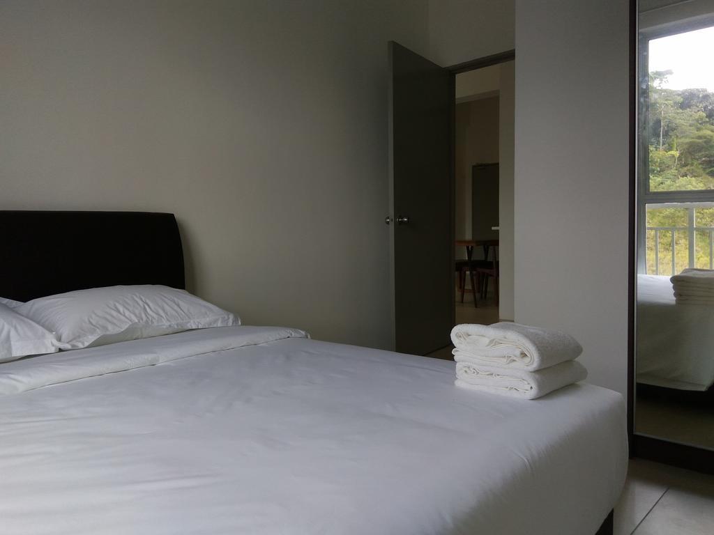 Cameron Golden Hills Resort Танах-Рата Экстерьер фото