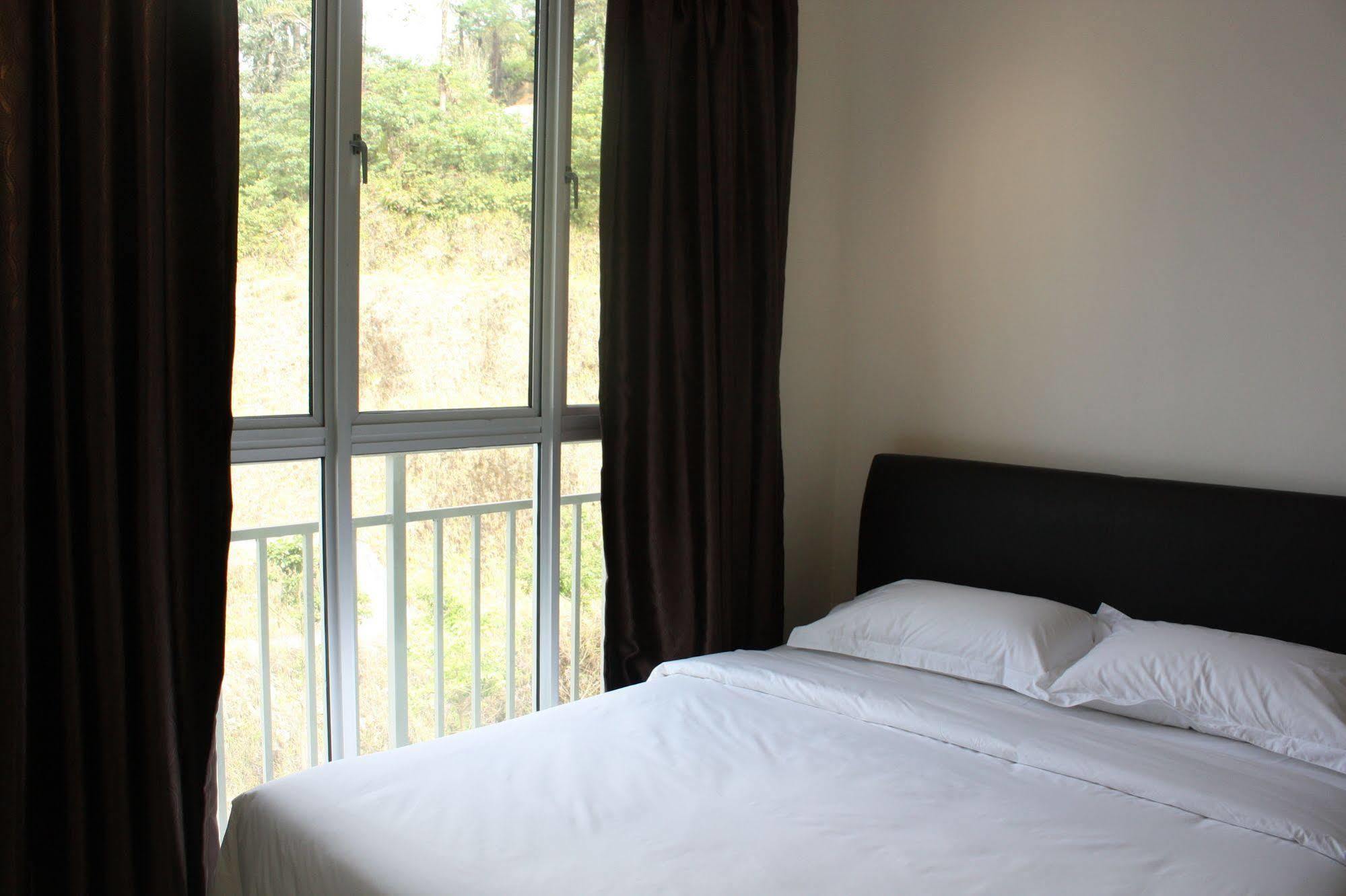 Cameron Golden Hills Resort Танах-Рата Экстерьер фото